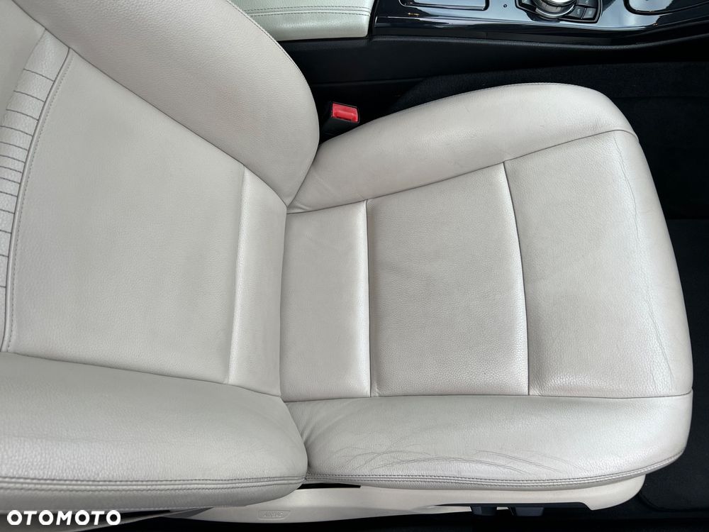 BMW Seria 5 518d Luxury Line - 14