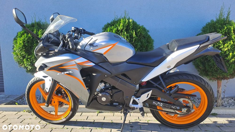 Honda CBR - 5