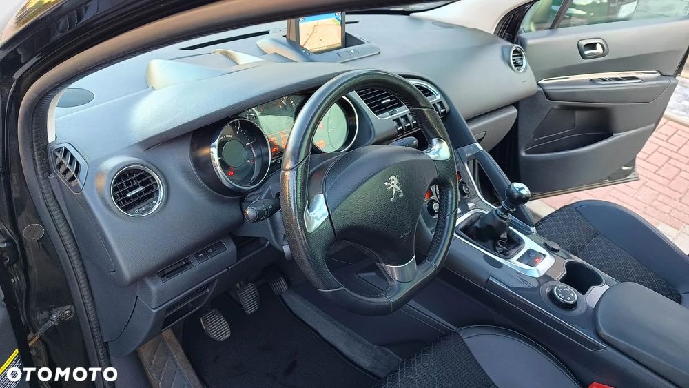 Peugeot 3008 2.0 BlueHDi Allure - 21