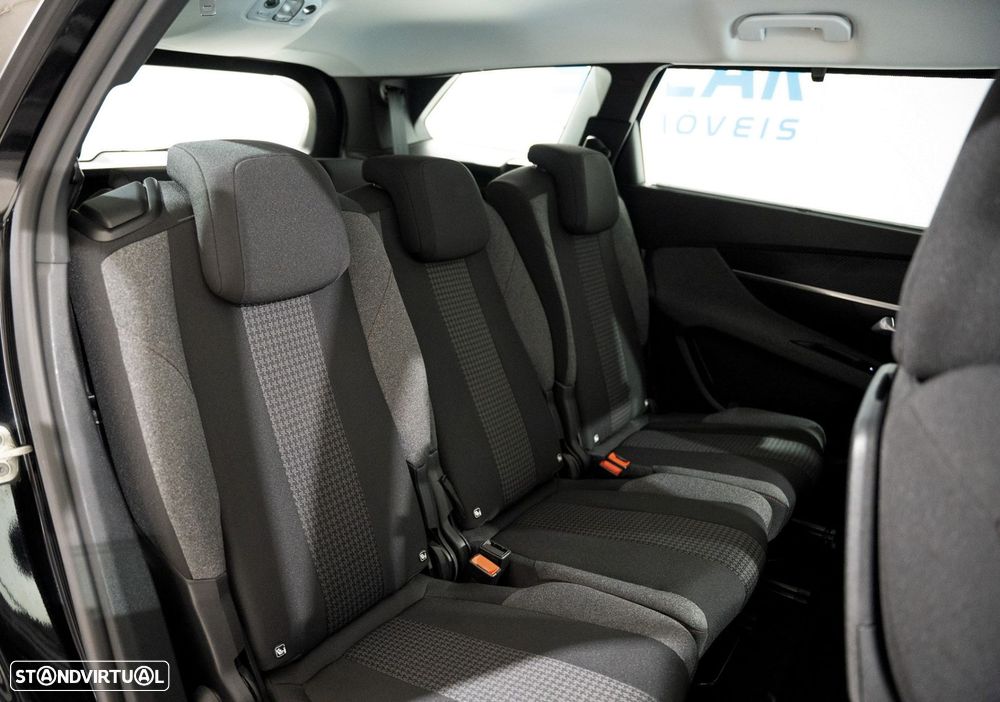 Peugeot 5008 1.2 PureTech Active Pack - 13