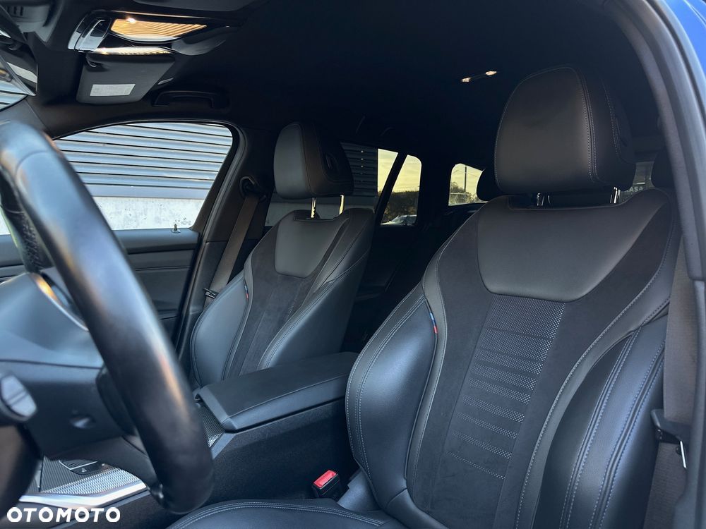BMW Seria 3 318d M Sport - 31
