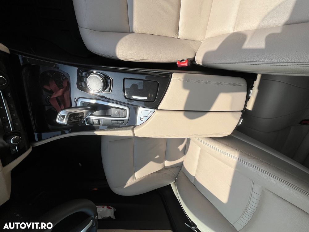 BMW Seria 5 518d Aut. - 19