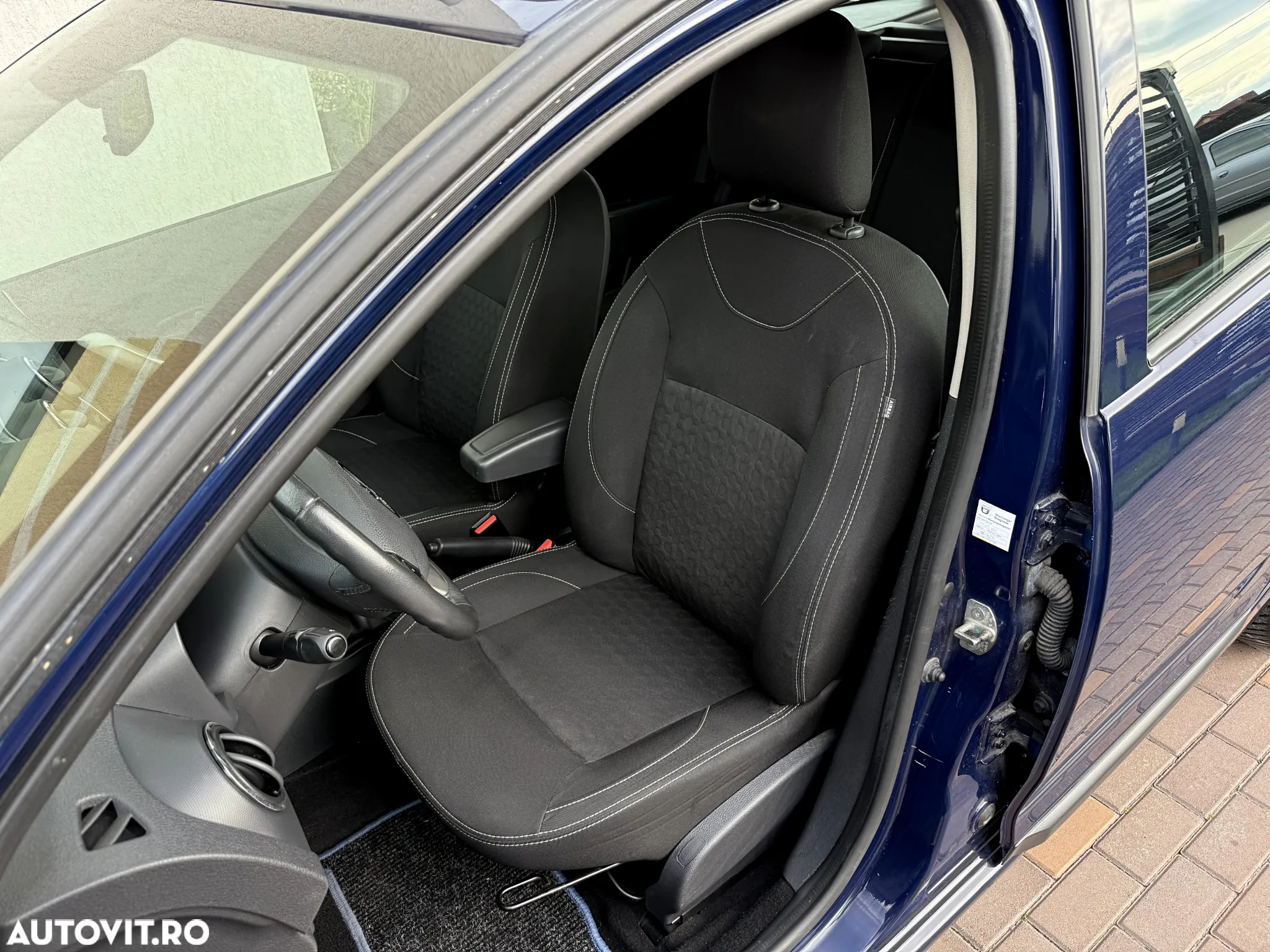 Dacia Logan MCV TCe 90 Prestige - 8