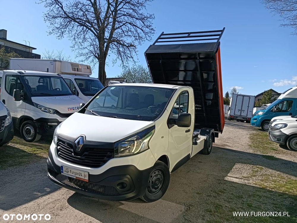 Renault TRAFIC WYWROTKA KIPER Z NAJAZDAMI NR 840 - 2