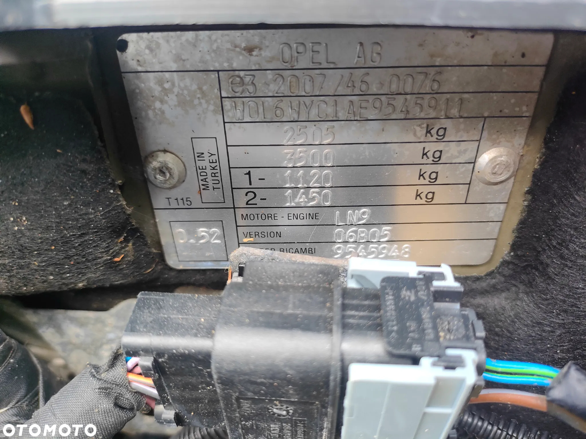 Opel COMBO 1,3 CDTI LONG L2H1 EURO V - 25