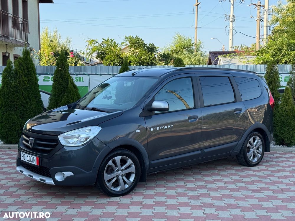 Dacia Lodgy 1.5 dCi Stepway - 10