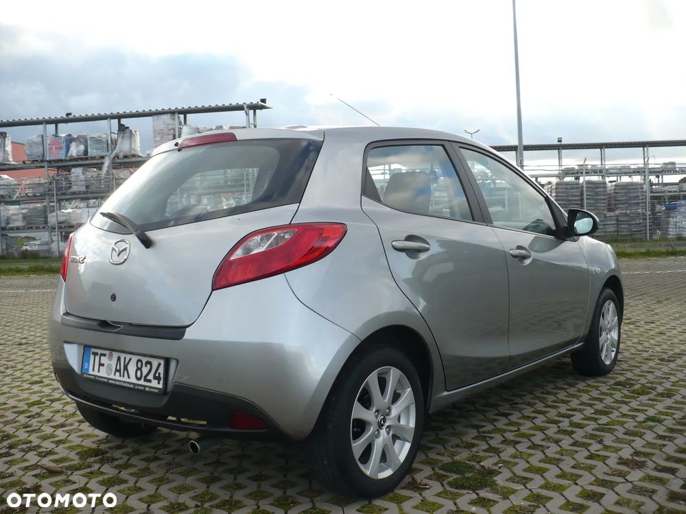 Mazda 2 1.3 Exclusive - 6