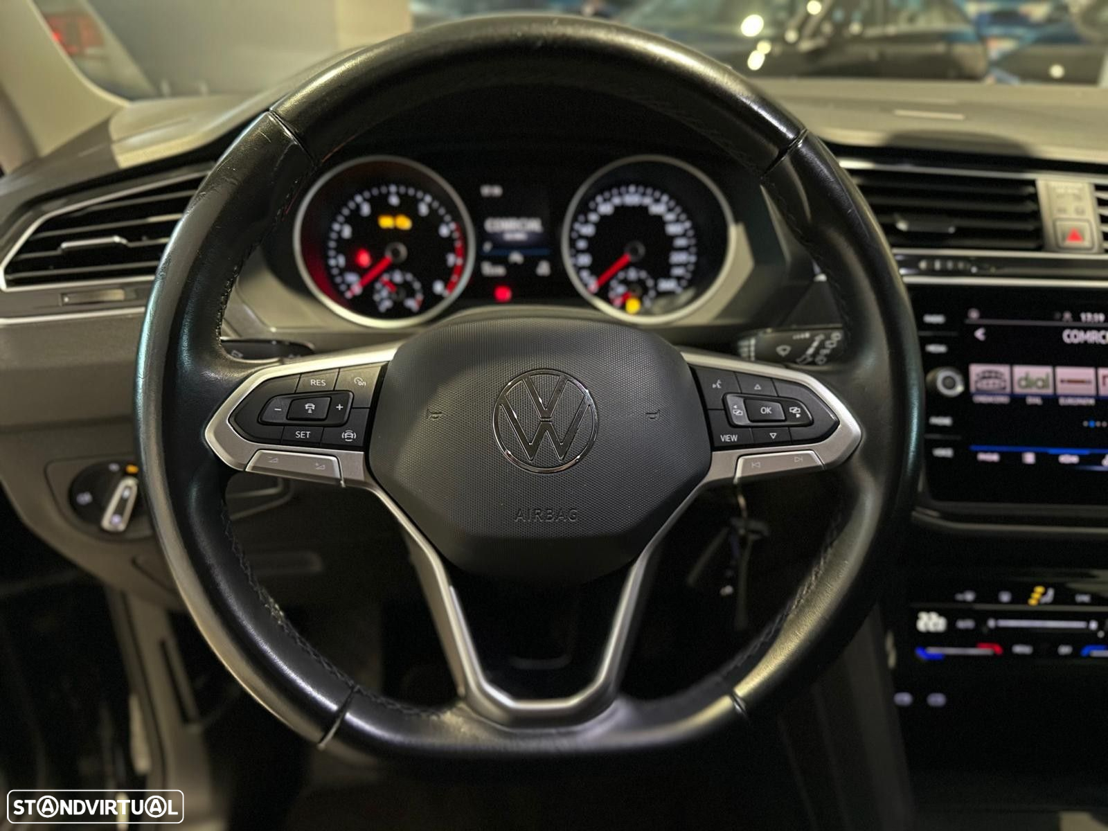 VW Tiguan - 12
