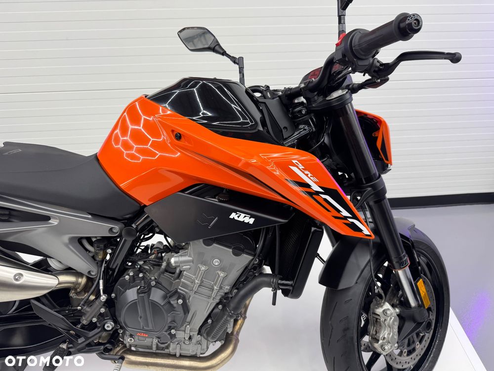 KTM Duke - 11