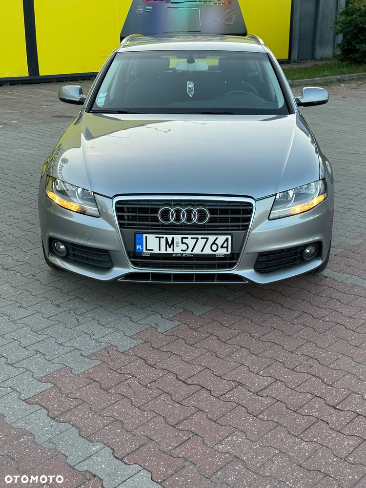 Audi A4 Avant - 4
