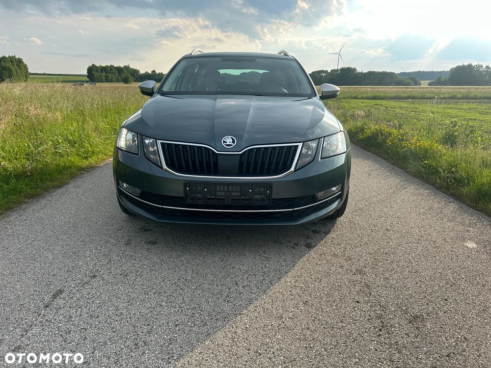 Skoda Octavia 2.0 TDI DSG Edition - 6