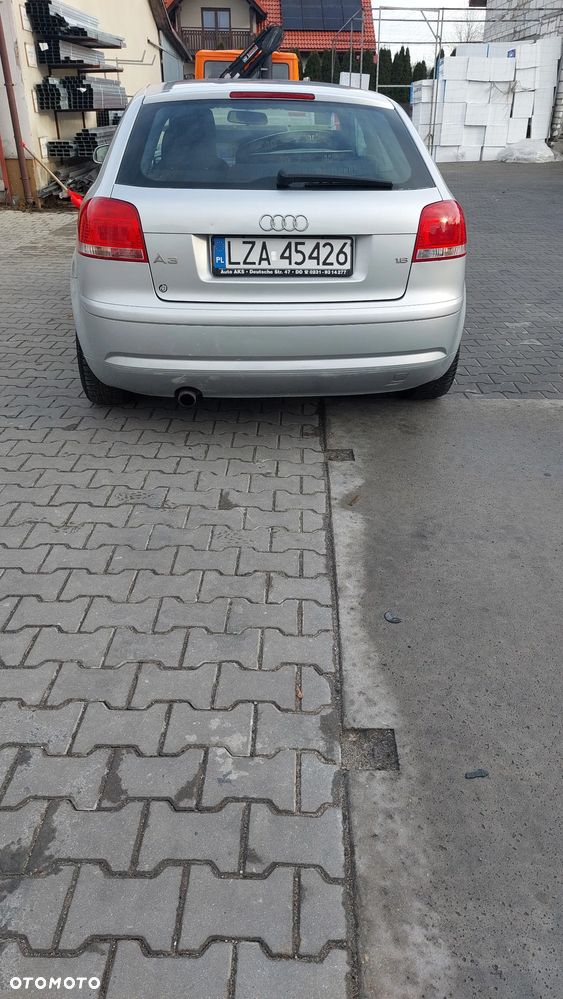 Audi A3 3-drzwiowe 1.6 Ambition - 7
