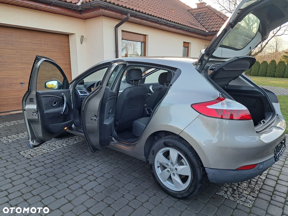 Renault Megane 1.6 16V 110 Dynamique - 29