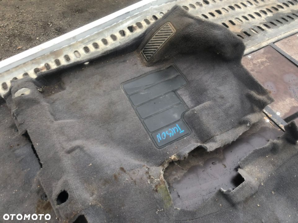 HYUNDAI TUCSON I 04-10 DYWAN WYKŁADZINA KABINY EUROPA - 3