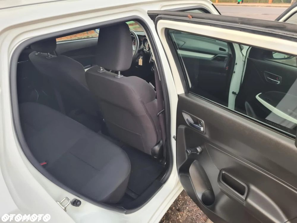 Suzuki Swift 1.2 Dualjet Comfort - 14