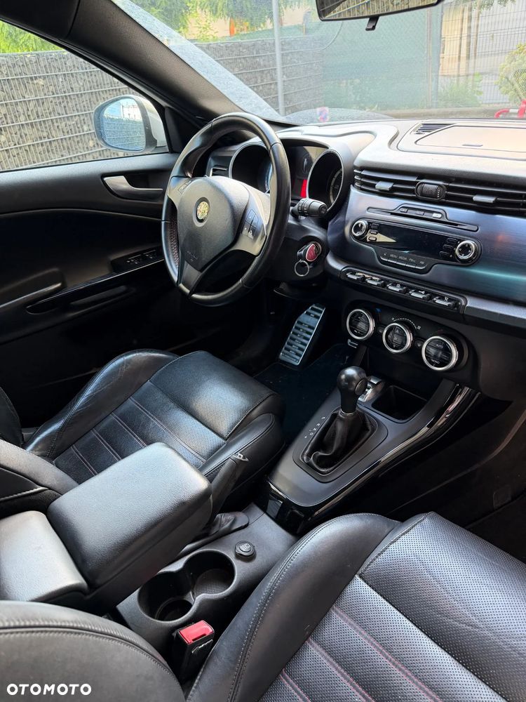 Alfa Romeo Giulietta 2.0 JTDM Distinctive TCT - 6