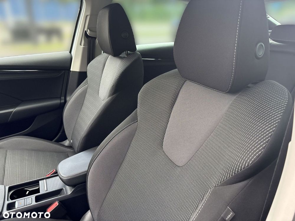 Skoda Octavia 1.5 TSI ACT Ambition - 11