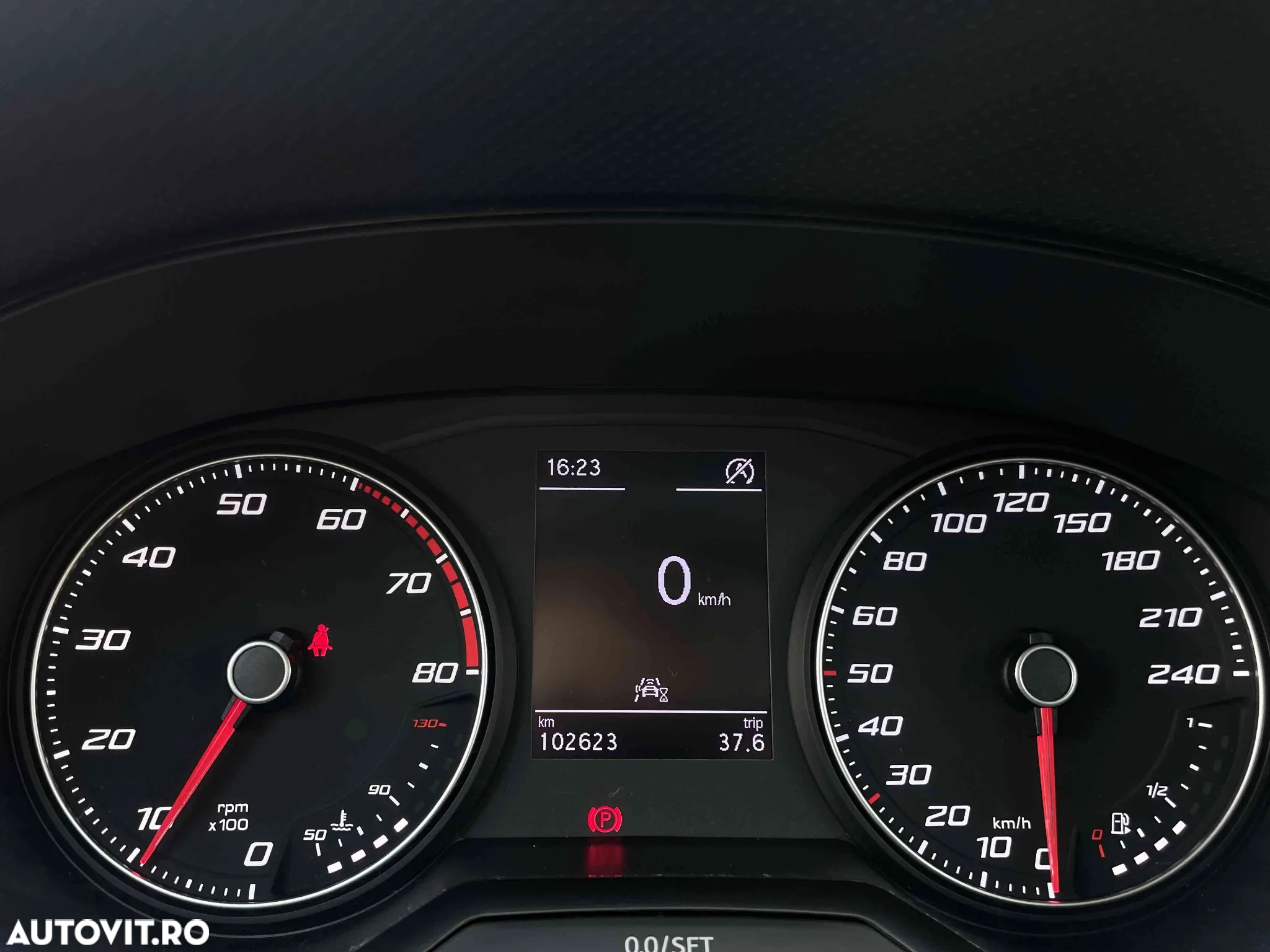 Seat Arona - 8