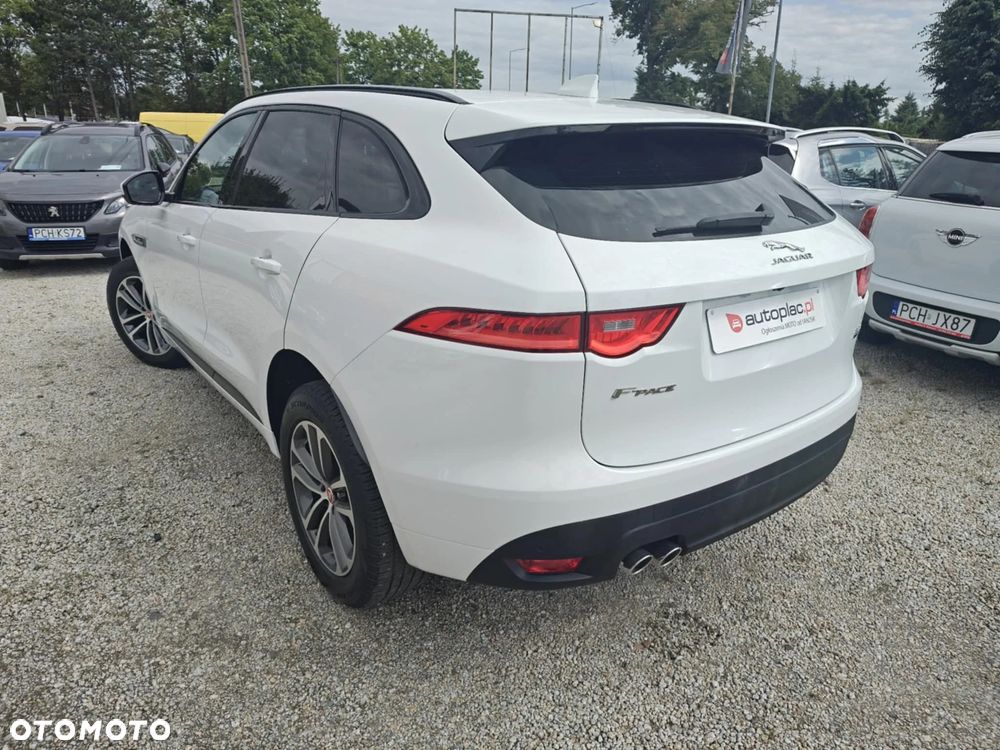 Jaguar F-Pace 2.0 i4D AWD R-Sport - 8