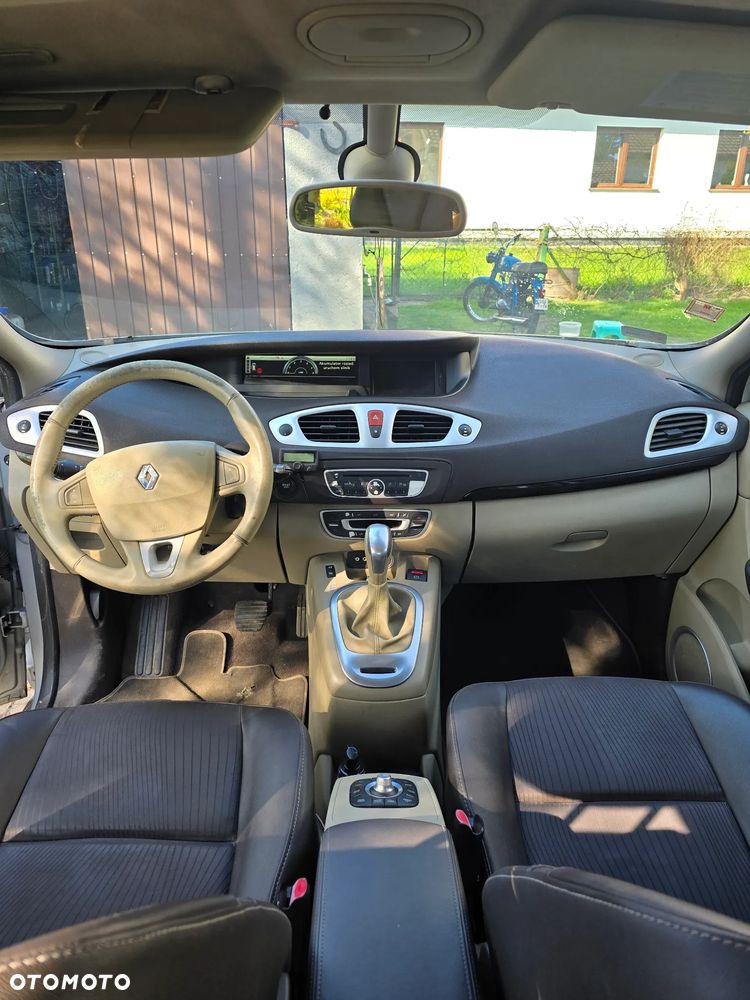 Renault Scenic - 4