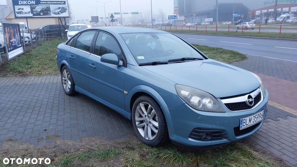 Opel Vectra 2.2 GTS - 2