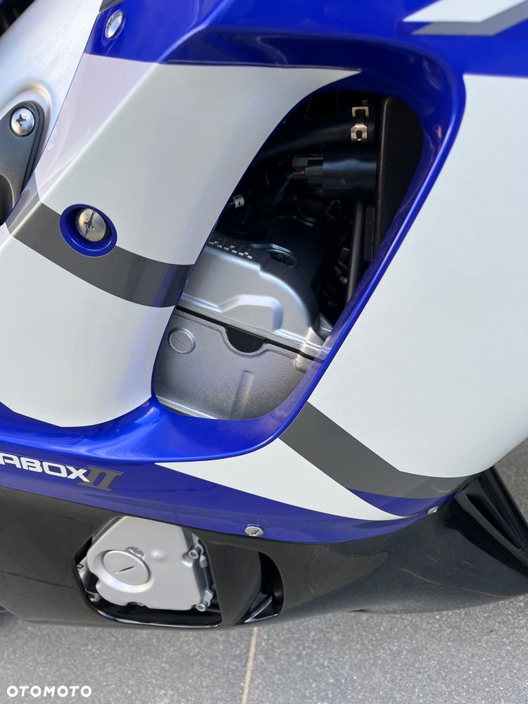 Yamaha R6 - 12