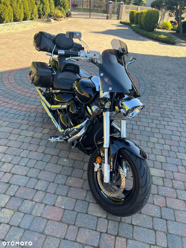 Suzuki Boulevard - 4