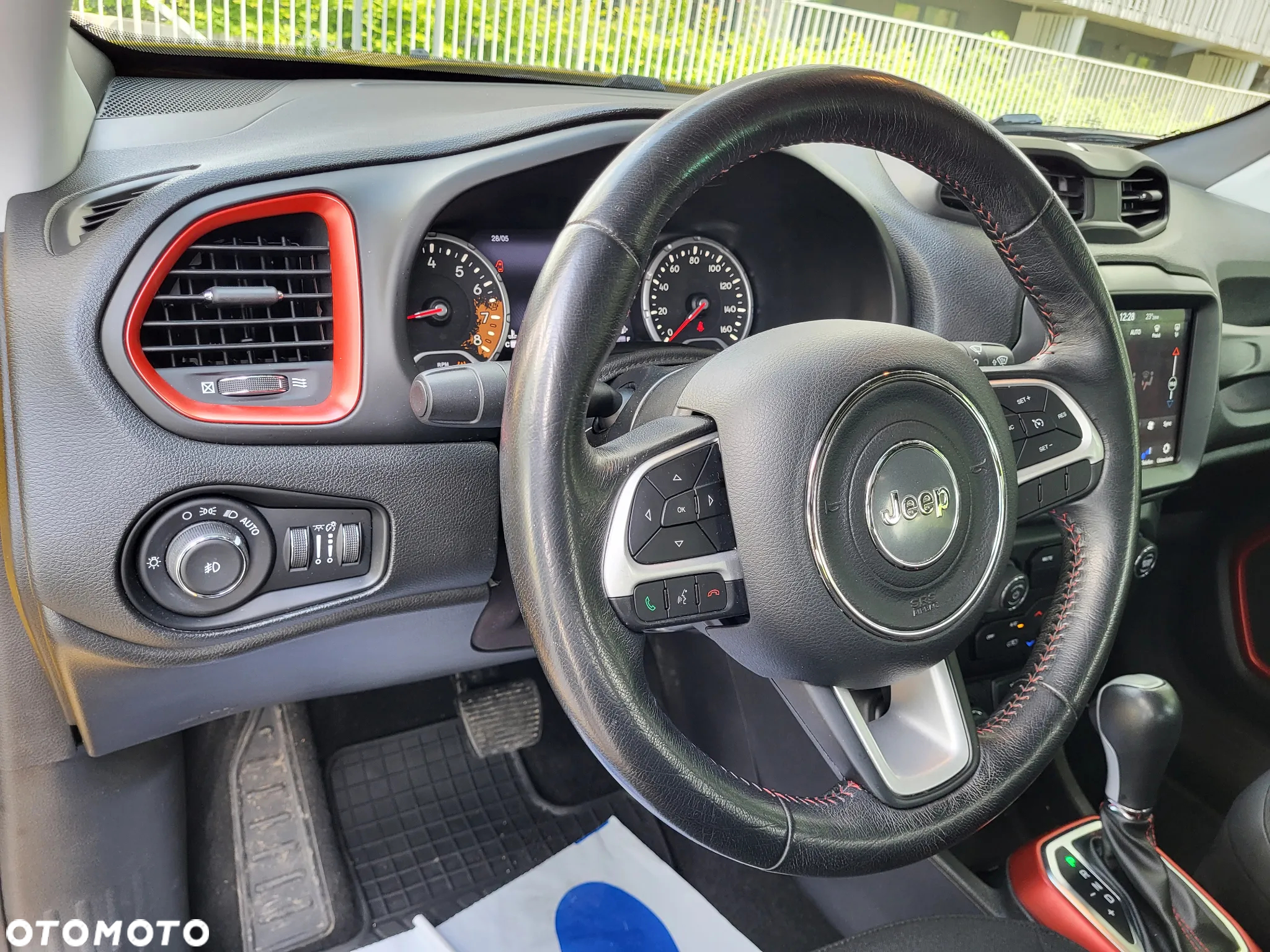 Jeep Renegade - 7