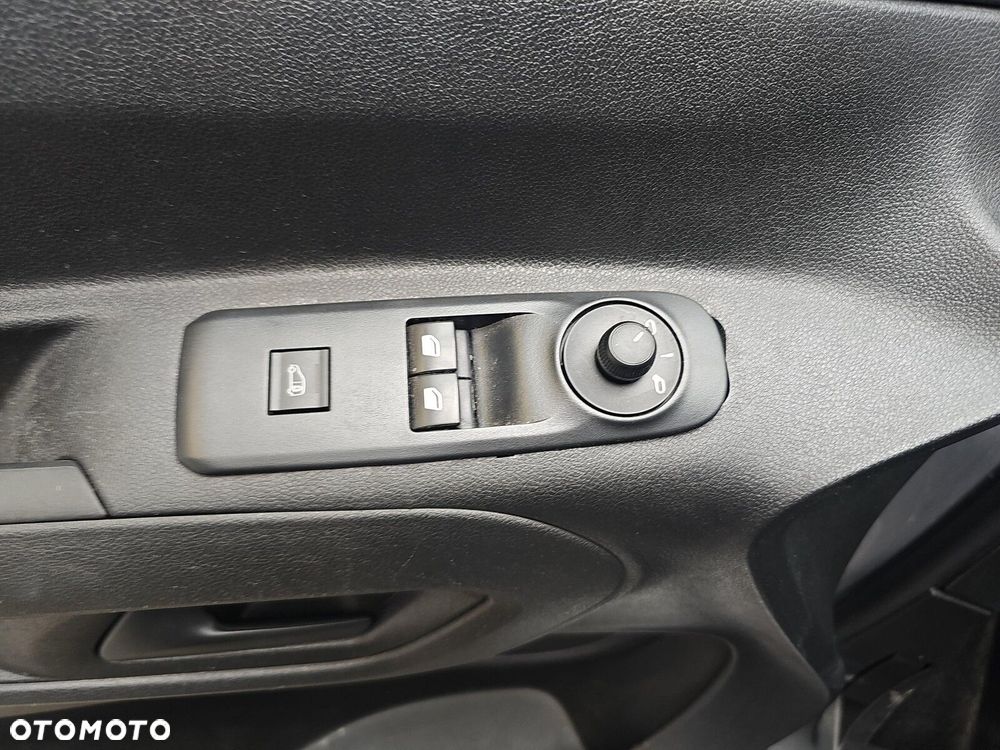 Toyota ProAce CITY 2.3T 1.5D-4D 100KM long Furgon Active M6 75kW I2 (samochód van 4dv.) - Samochód dostawczy - 13