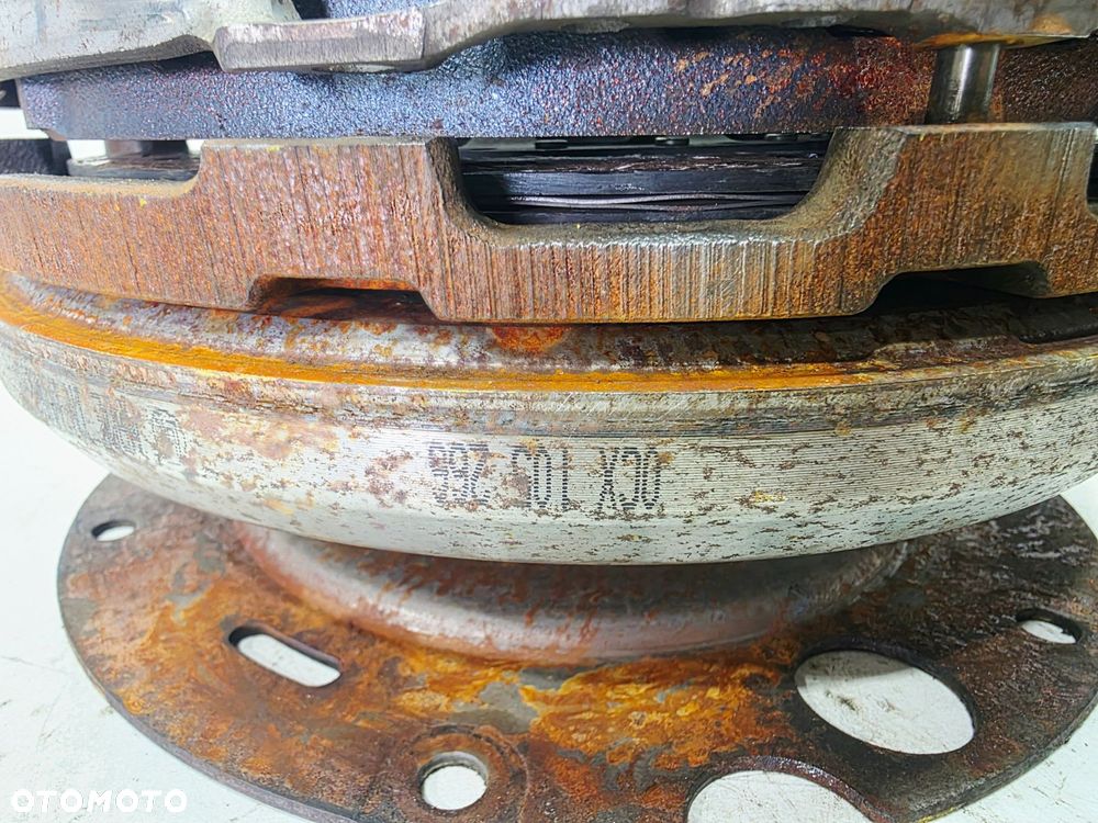 KOŁO DWUMASOWE SPRZĘGŁO AUDI A4 B9 A5 8W 2.0 TDI 0CX105266 16/26 - 15