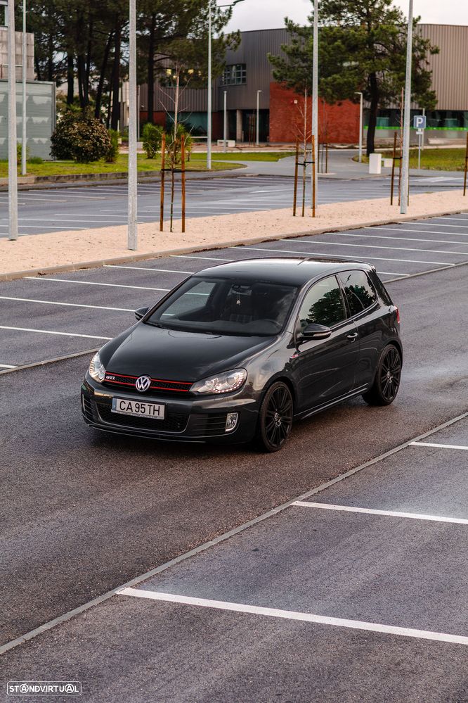 VW Golf 2.0 GTI DSG - 2