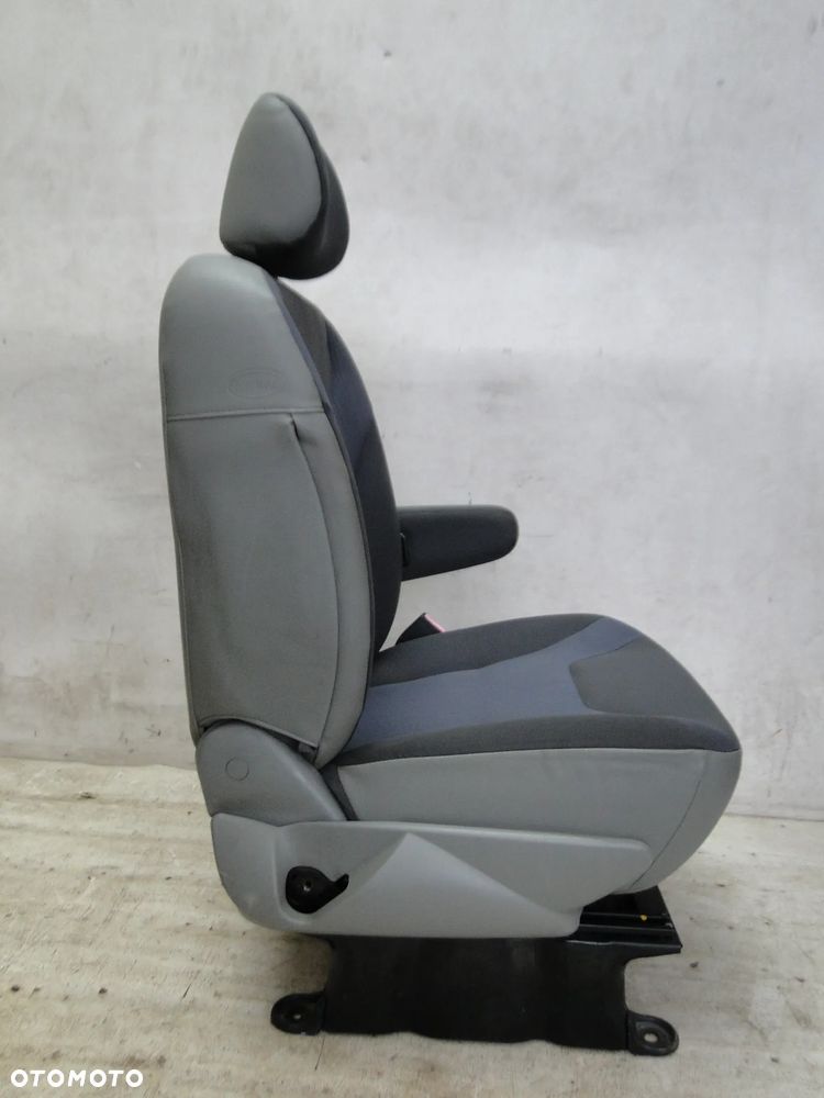 VIVARO II 2 TRAFIC PRMASTAR FOTEL LEWY KIEROWCY PRAWY PASAŻERA ŁAWKA TYŁ KANAPA EUROPA - 29