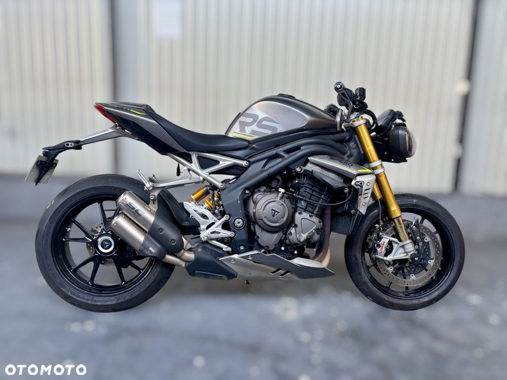 Triumph Speed Triple - 2