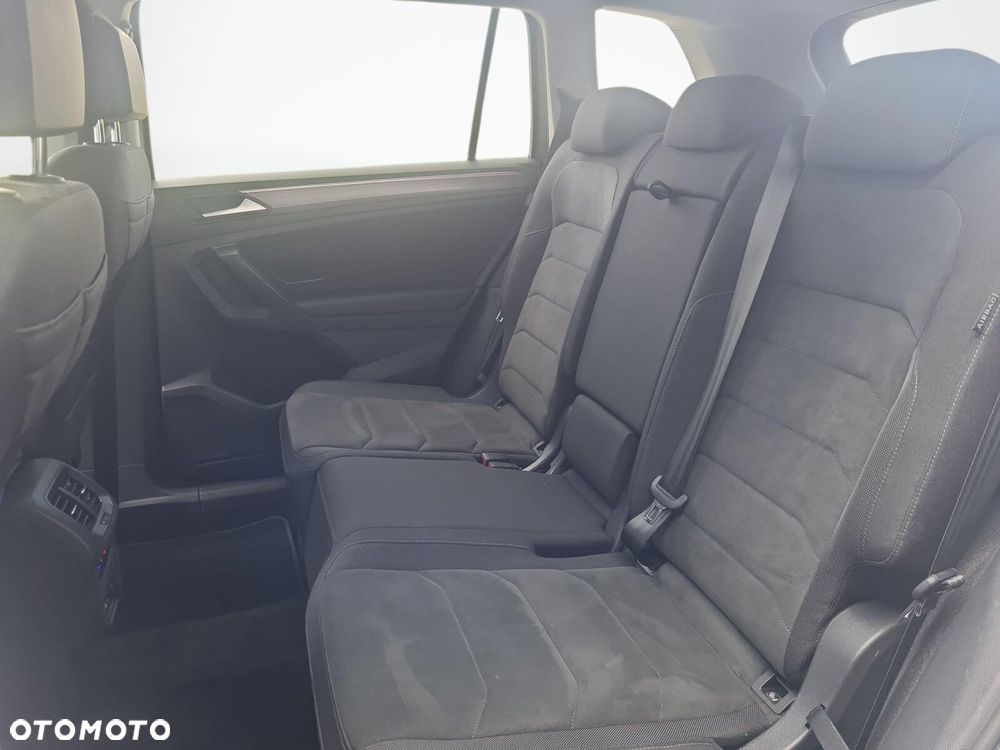 Volkswagen Tiguan Allspace 2.0 TDI 4Mot Elegance DSG - 30