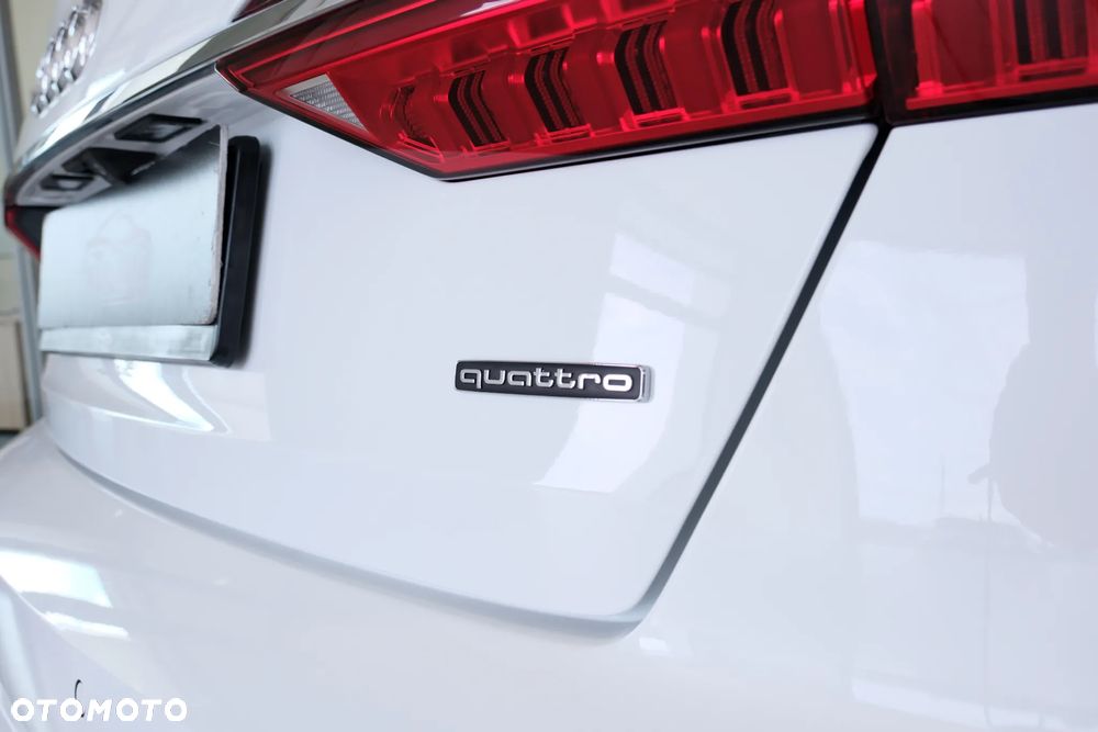 Audi A6 Limousine 55 TFSI Quattro S tronic - 22