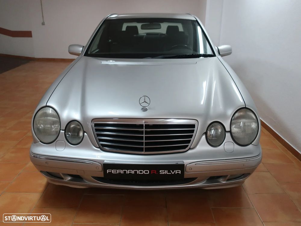 Mercedes-Benz E 220 CDI Elegance - 28