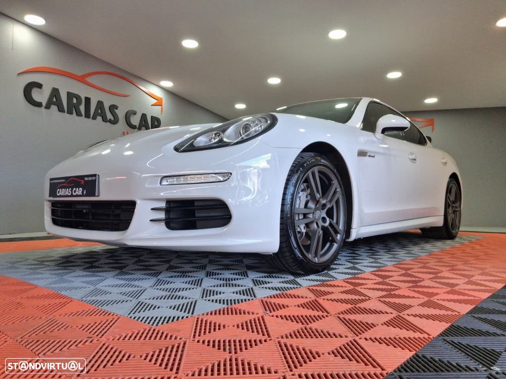 Porsche Panamera - 7