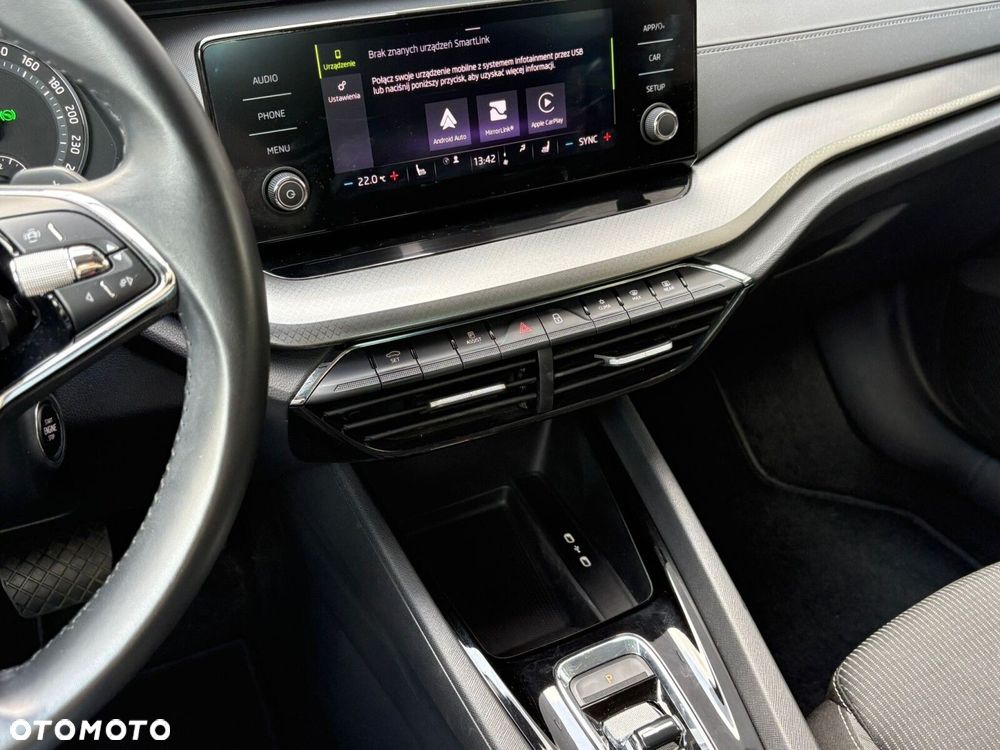 Skoda Octavia 2.0 TDI Ambition DSG - 22