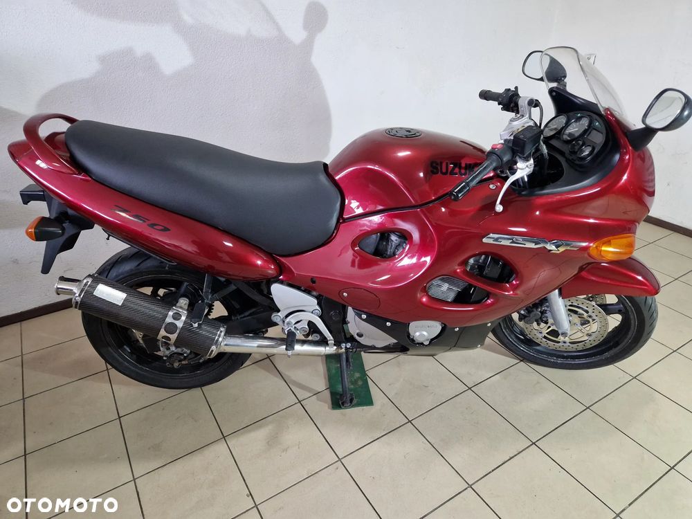 Suzuki GSX-F - Katana - 6