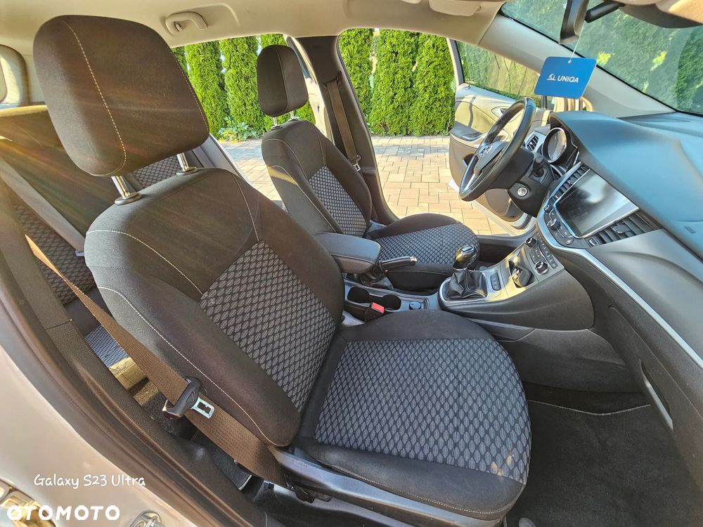 Opel Astra 1.6 CDTI Elite S&S - 18
