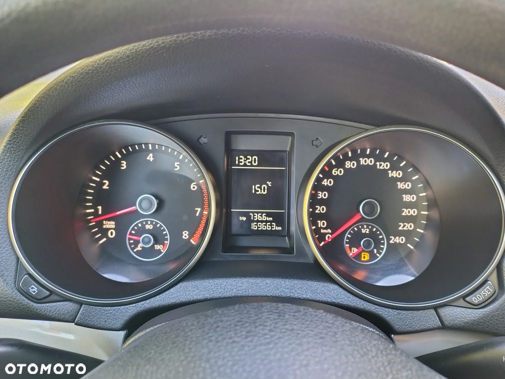 Volkswagen Golf - 12