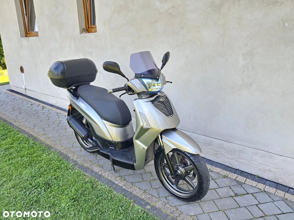 Kymco People - 5