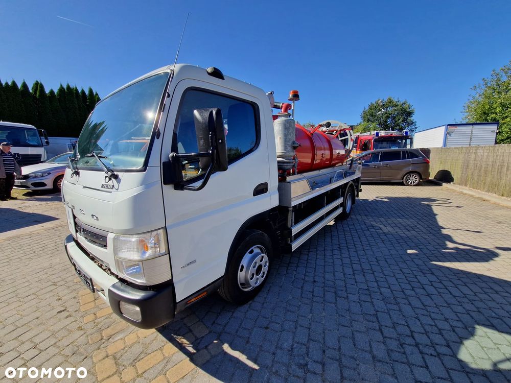 Mitsubishi FUSO BECZKA ASENIZACYJNA - 2