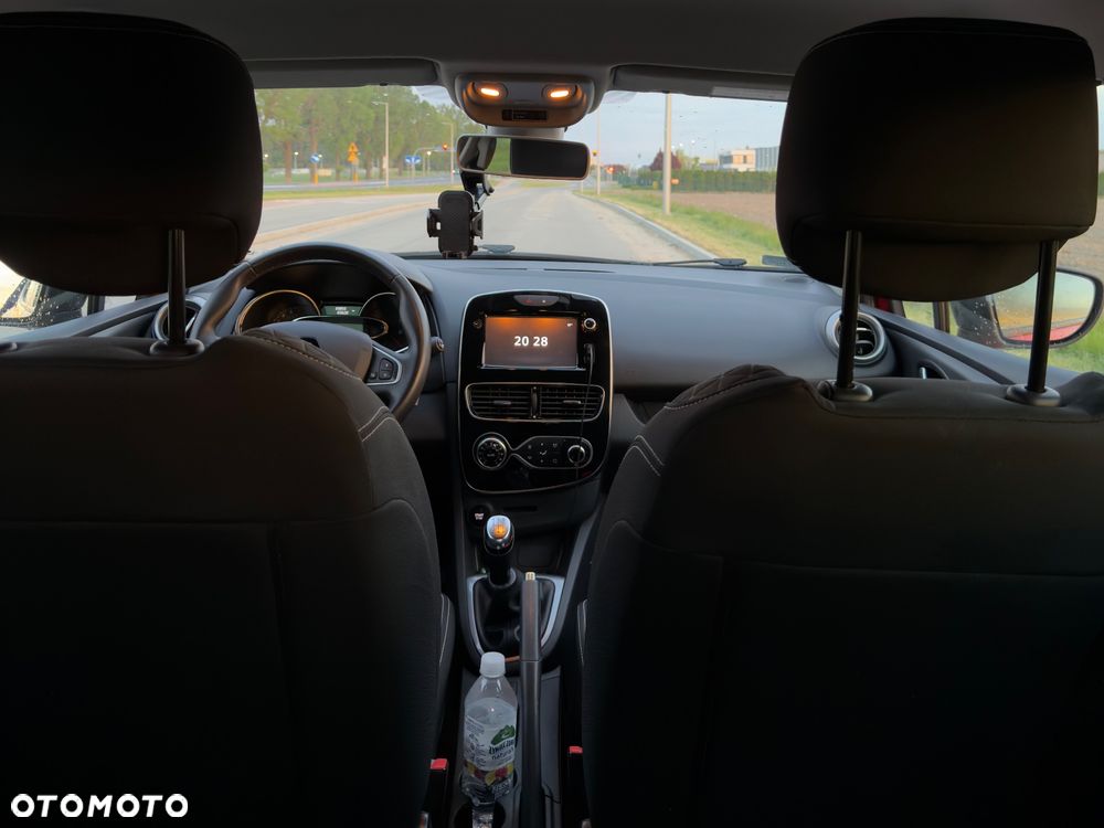 Renault Clio 0.9 Energy TCe Limited EU6 - 12