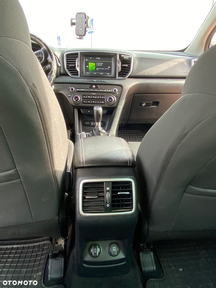 Kia Sportage 1.7 CRDI 2WD Dream-Team Edition - 13