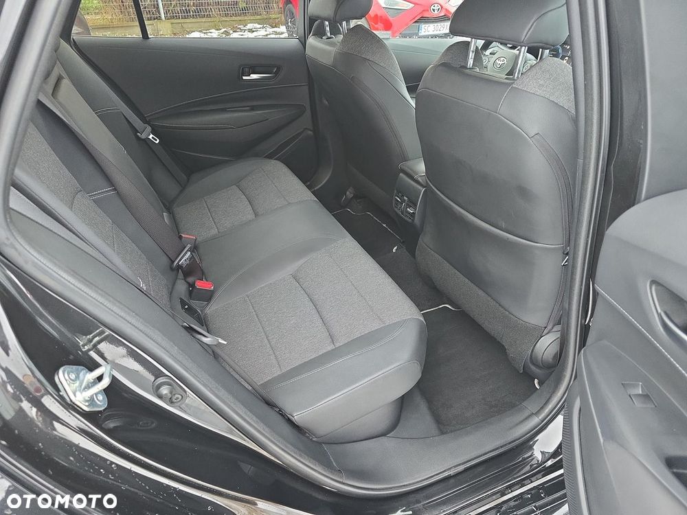 Toyota Corolla 1.8 Hybrid Style - 9