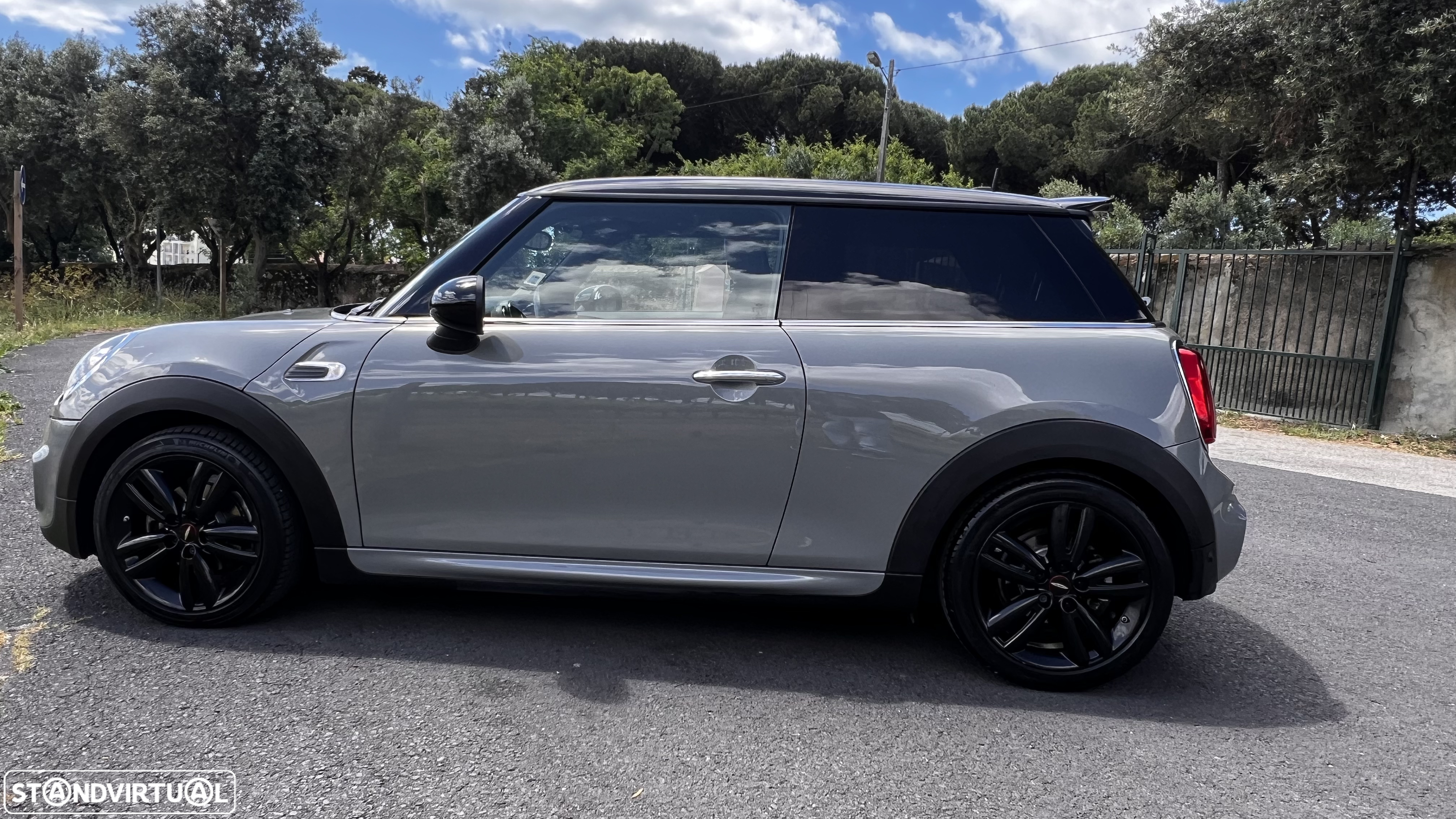 MINI 3 Portas One D - 13