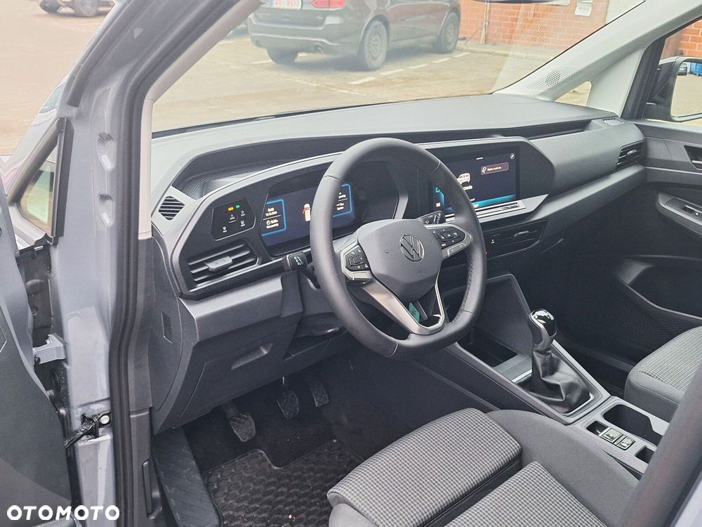 Volkswagen Caddy - 10