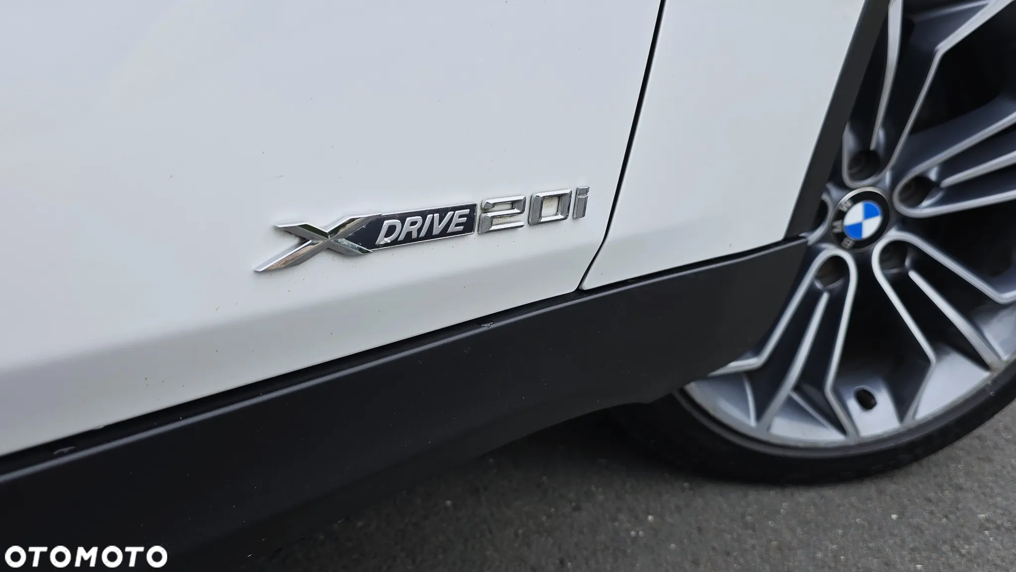 BMW X1 - 16