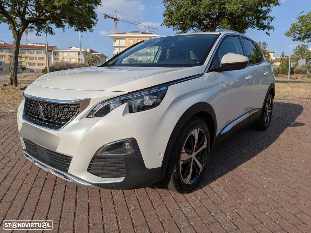 Peugeot 3008 1.2 PureTech Allure - 1